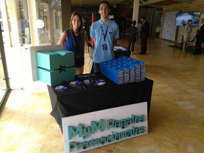 Corporeo logo MyM Regalos Promocionales